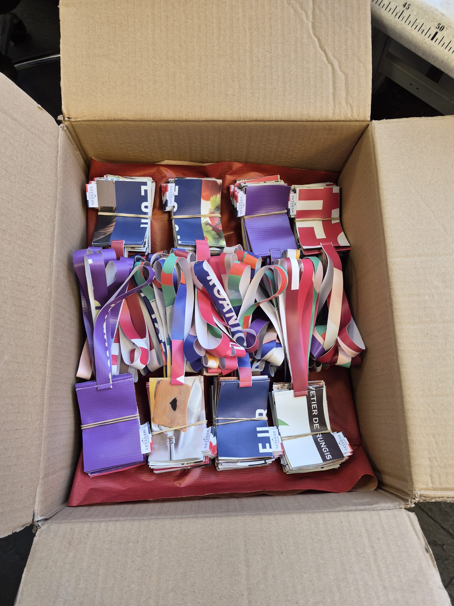 medelys x tissup recyclage kakemono